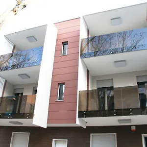Opera Aparthotel